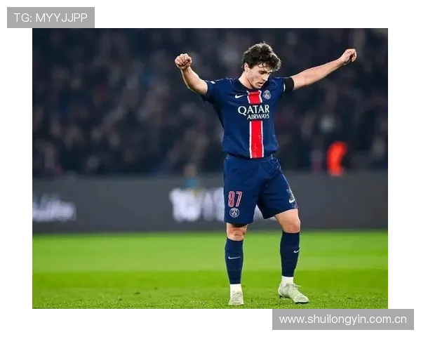 若昂内维斯复出登贝莱力挺团队